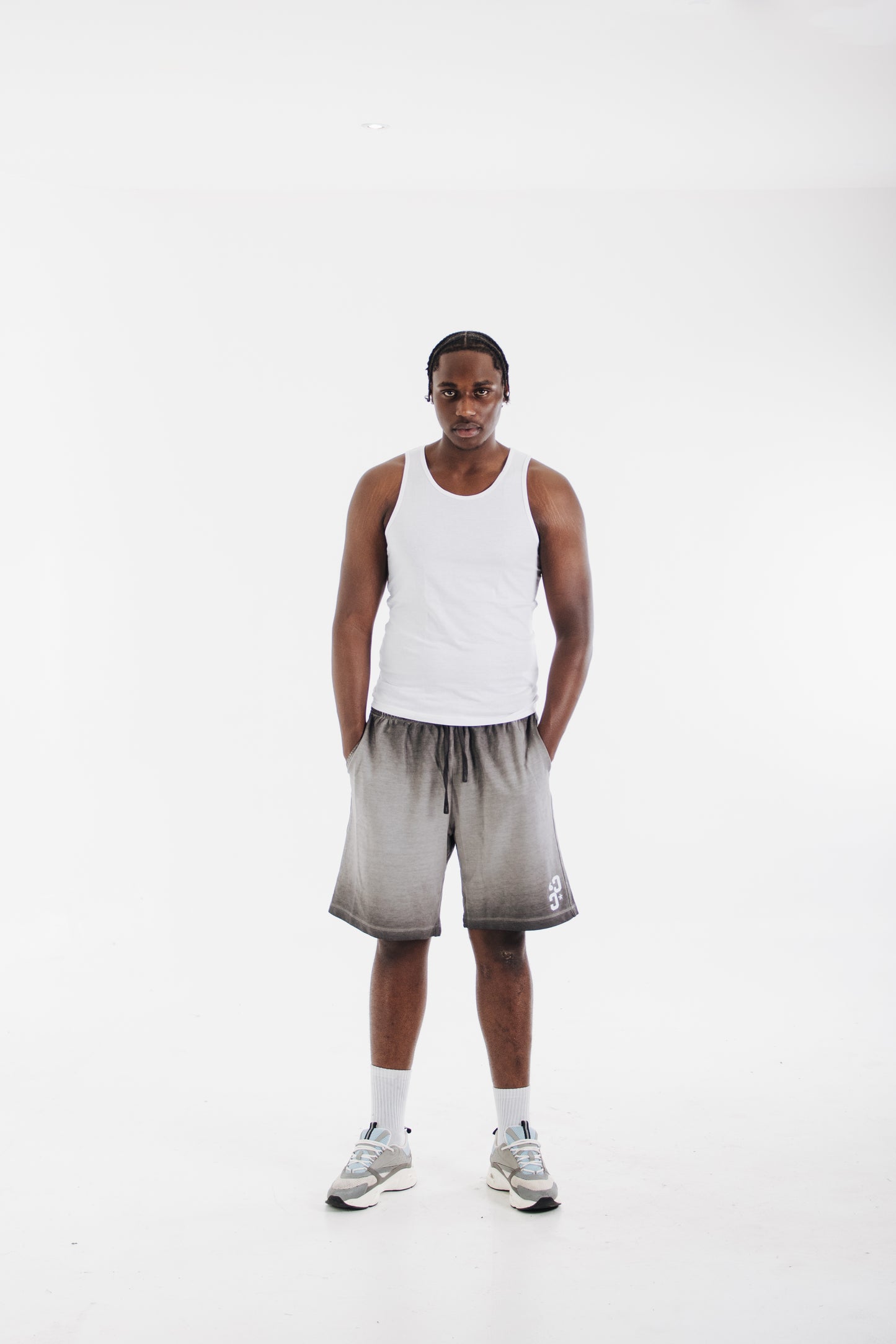 WE OUTSIDE SMOKE GREY SHORTS pre order - CITY CARTER