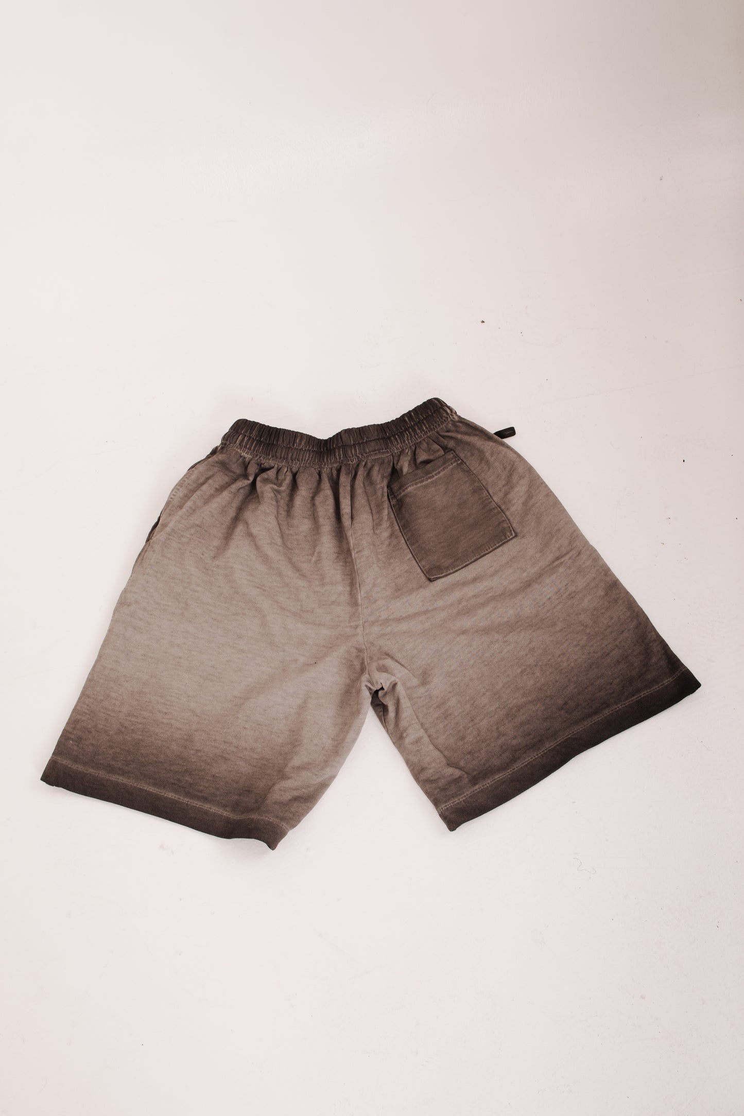WE OUTSIDE SMOKE GREY SHORTS pre order - CITY CARTER