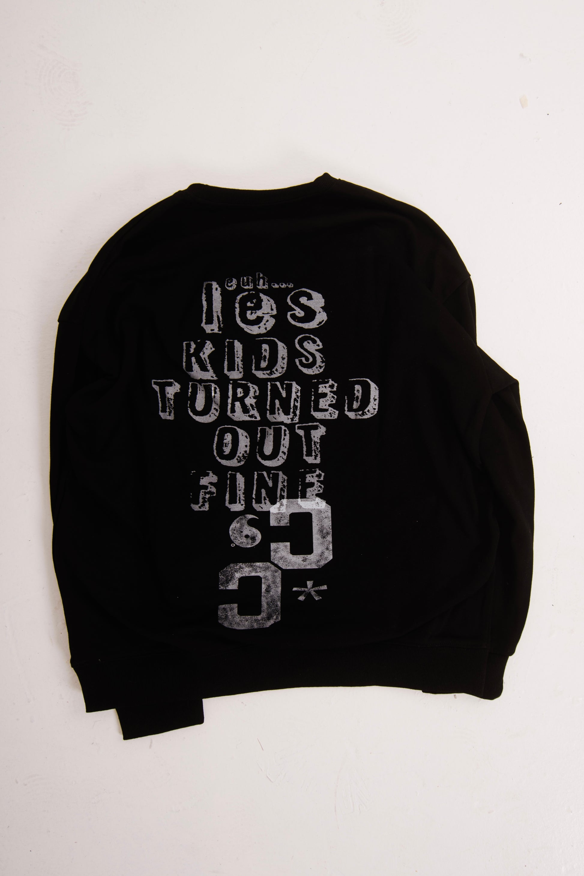 LES KIDS CREWNECK PRE ORDER - CITY CARTER
